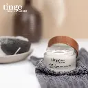 3772662_Tinge Men day anti-aging sfeerfoto.webp